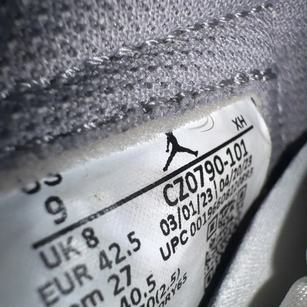 Nike Air Jordan 1 Retro Low OG Atmosphere Grey CZ0790-101 Men’s Size 9